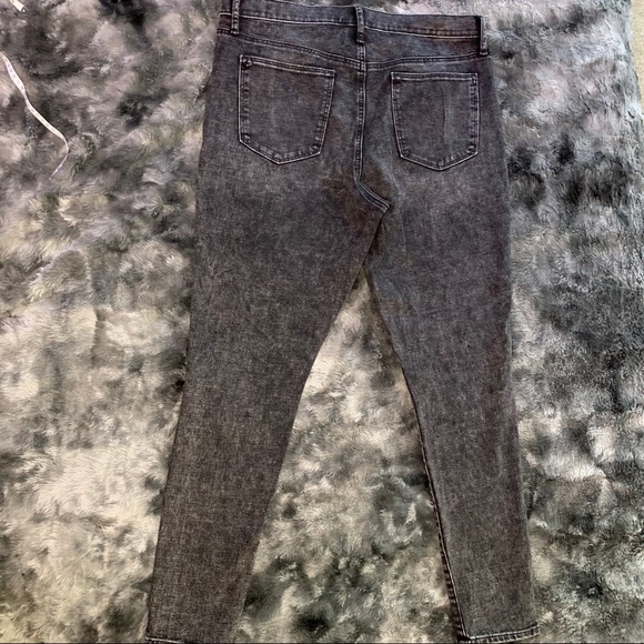 GAP BLACK HIGH RISE SKINNY JEANS - Picture 3 of 3